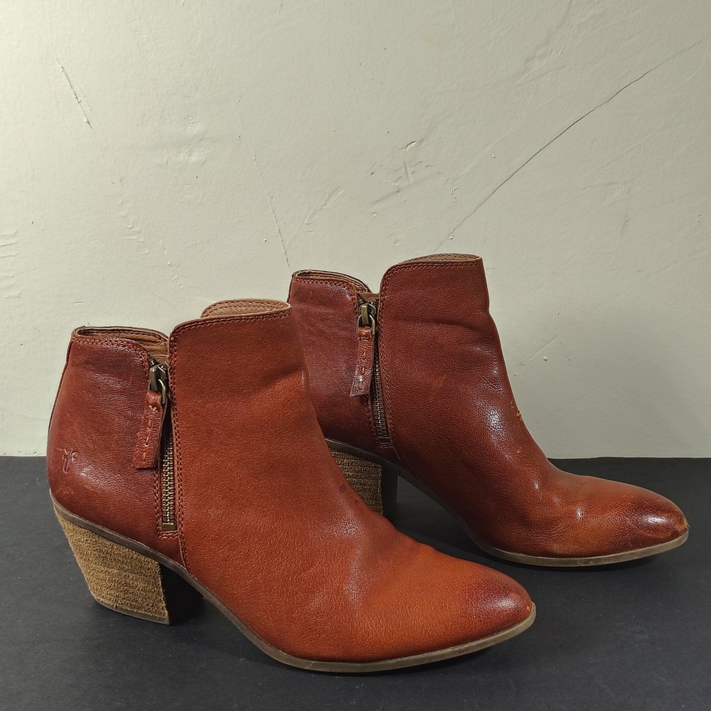 Frye Ankle Boots Women 8.5 Cognac Leather Western Stacked Block Heel 3470016-COG